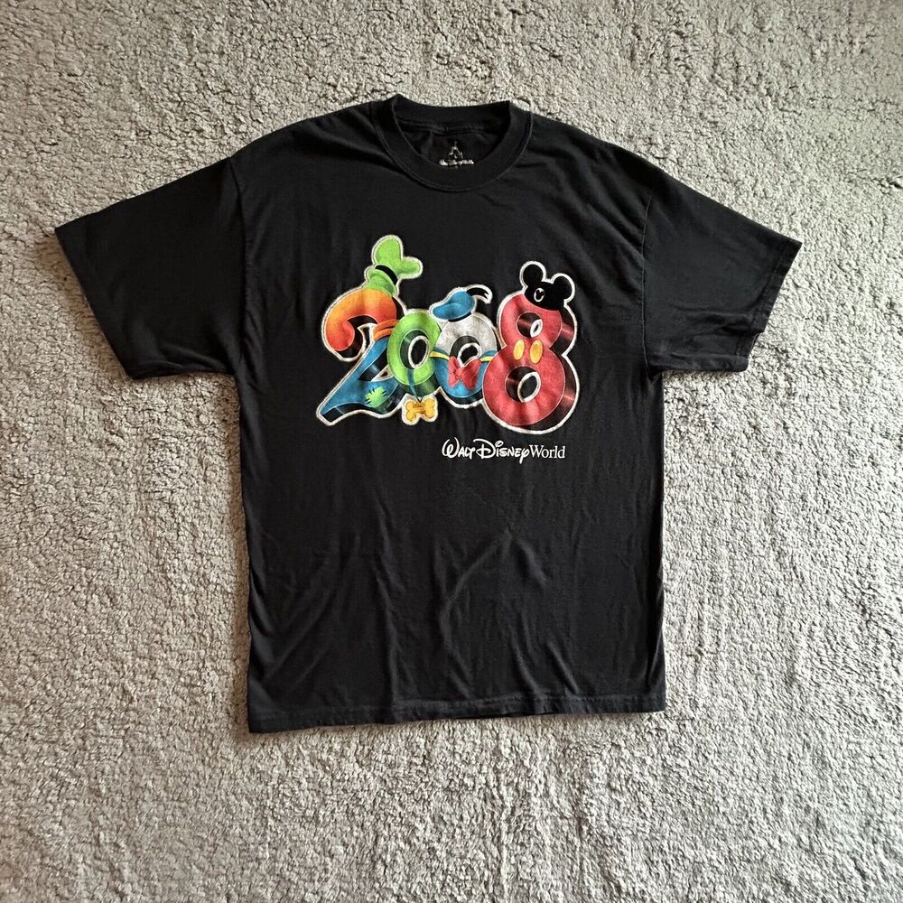 Walt Disney World 2008 Mens Size Large Short Sleeve Tee